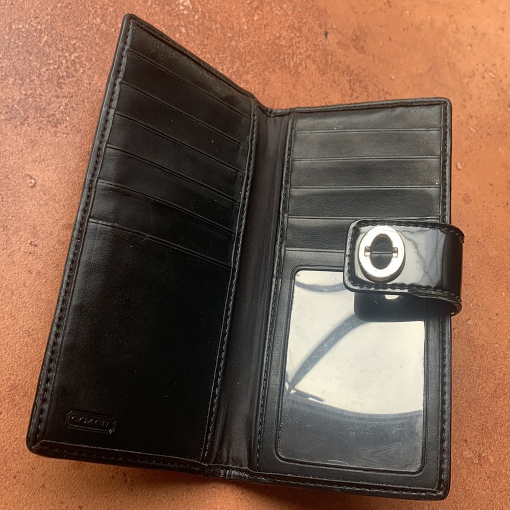 Coach Wallet - Picture 4 of 10